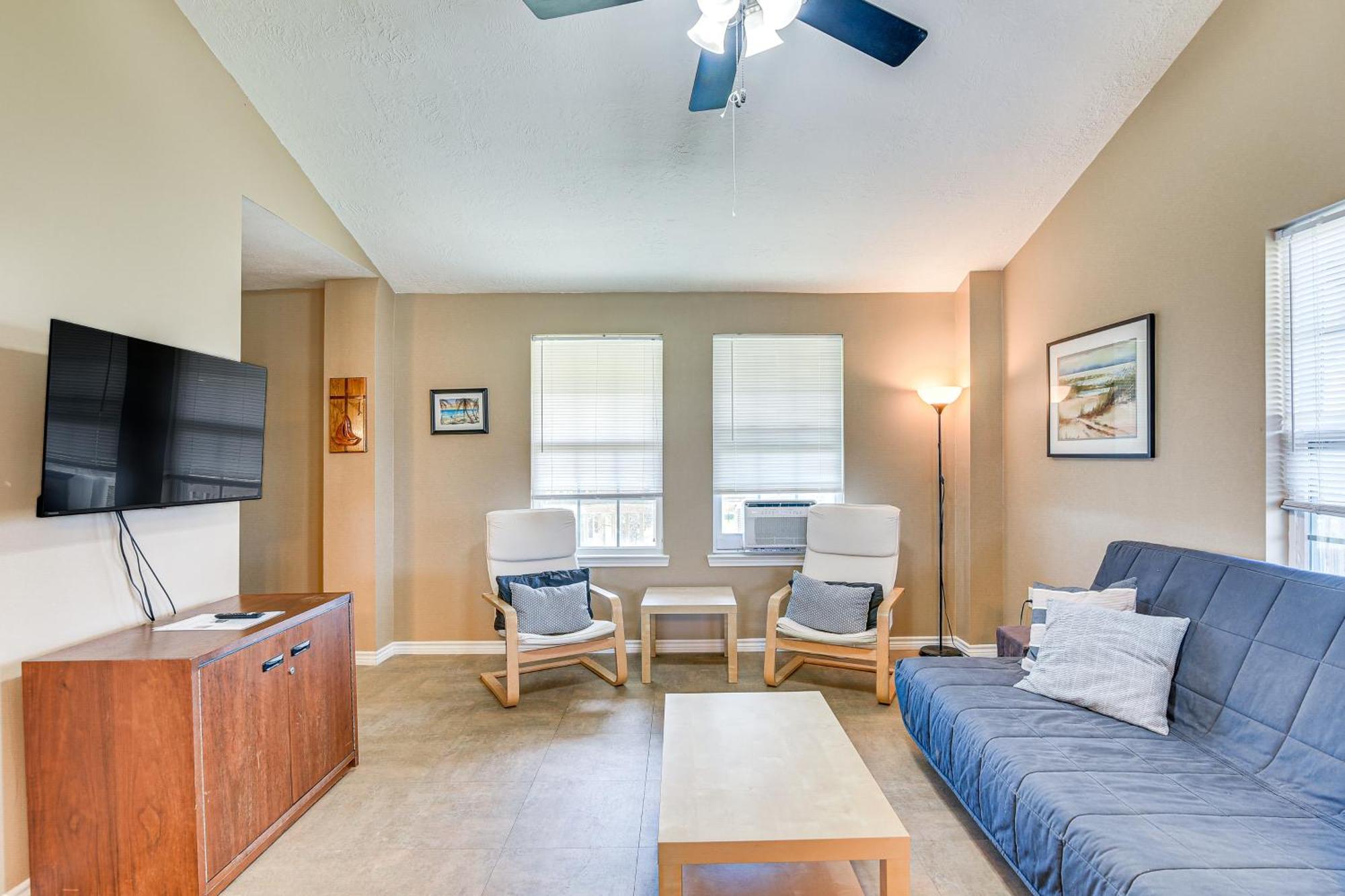 Crystal Beach Home With 2 Grills Walk To Shore! Bagian luar foto
