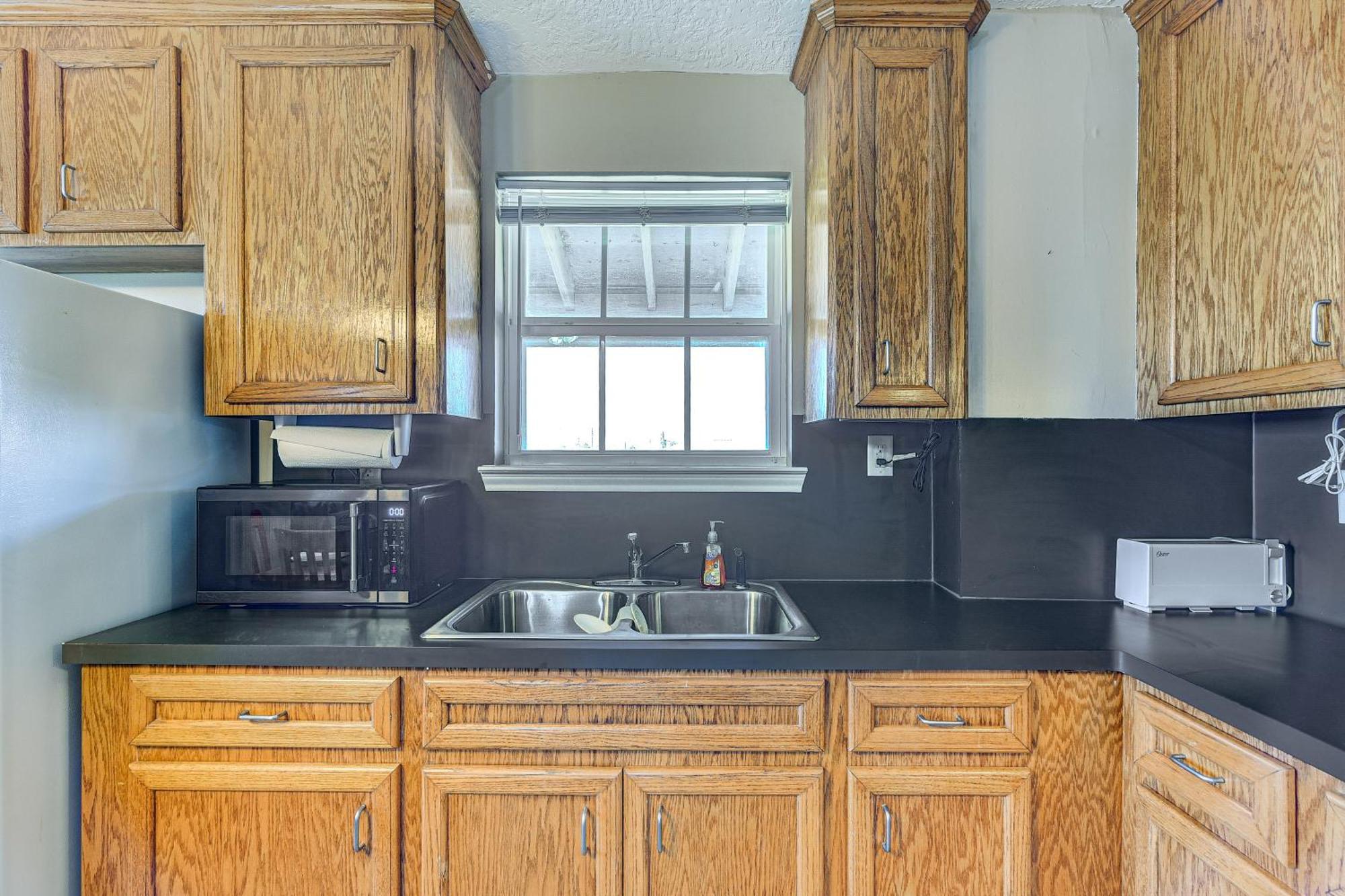 Crystal Beach Home With 2 Grills Walk To Shore! Bagian luar foto