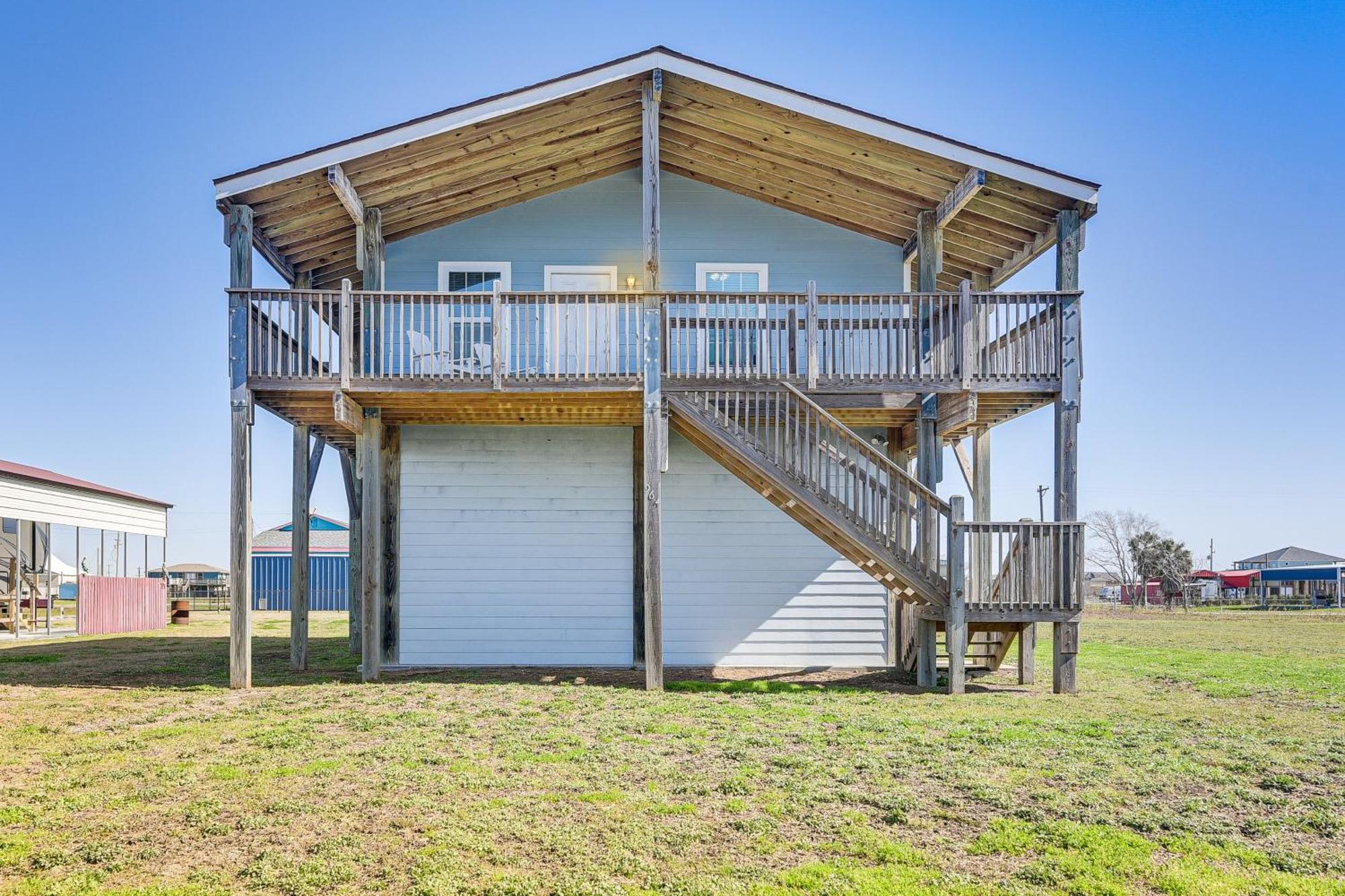 Crystal Beach Home With 2 Grills Walk To Shore! Bagian luar foto